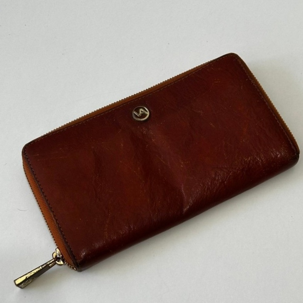 Valentina Italian Leather Zip Around Wallet Cognac Brown Gold Logo Made in Italy